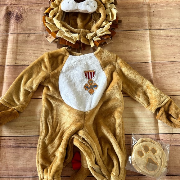 The Wizard of Oz Cowardly Lion Baby Costume 3-6 Months - Picture 2 of 10